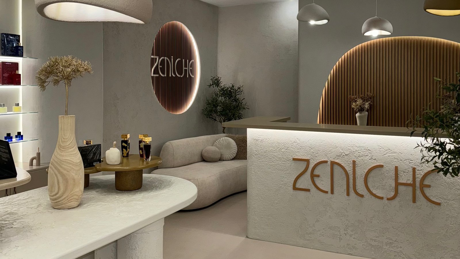 Zeniche niche parfüm bolt Szegeden az Árkádban